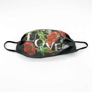 Stoffen mondkapje Zwart Love - Medium | Wasbaar | Optimale bescherming